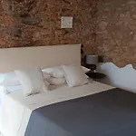 מלון Le Rondini Solo Adultos Montrás